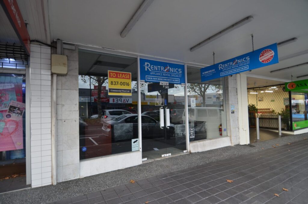 retail shop - commercial property for rent - Henderson-west auckland